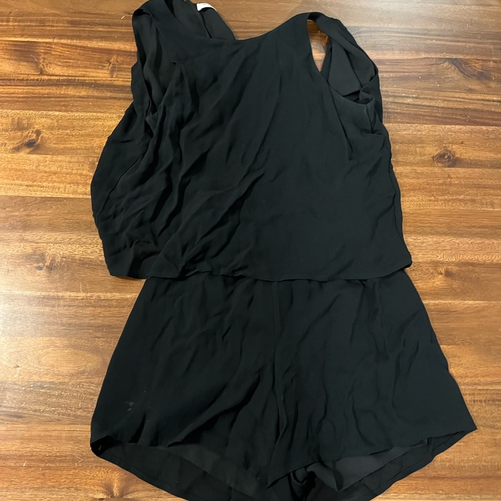 Aritzia Black Sleeveless Romper